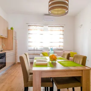  Appartement Red Rose Croatie